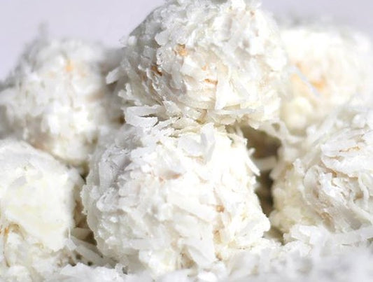 Strawberry Coconut Cake Pops